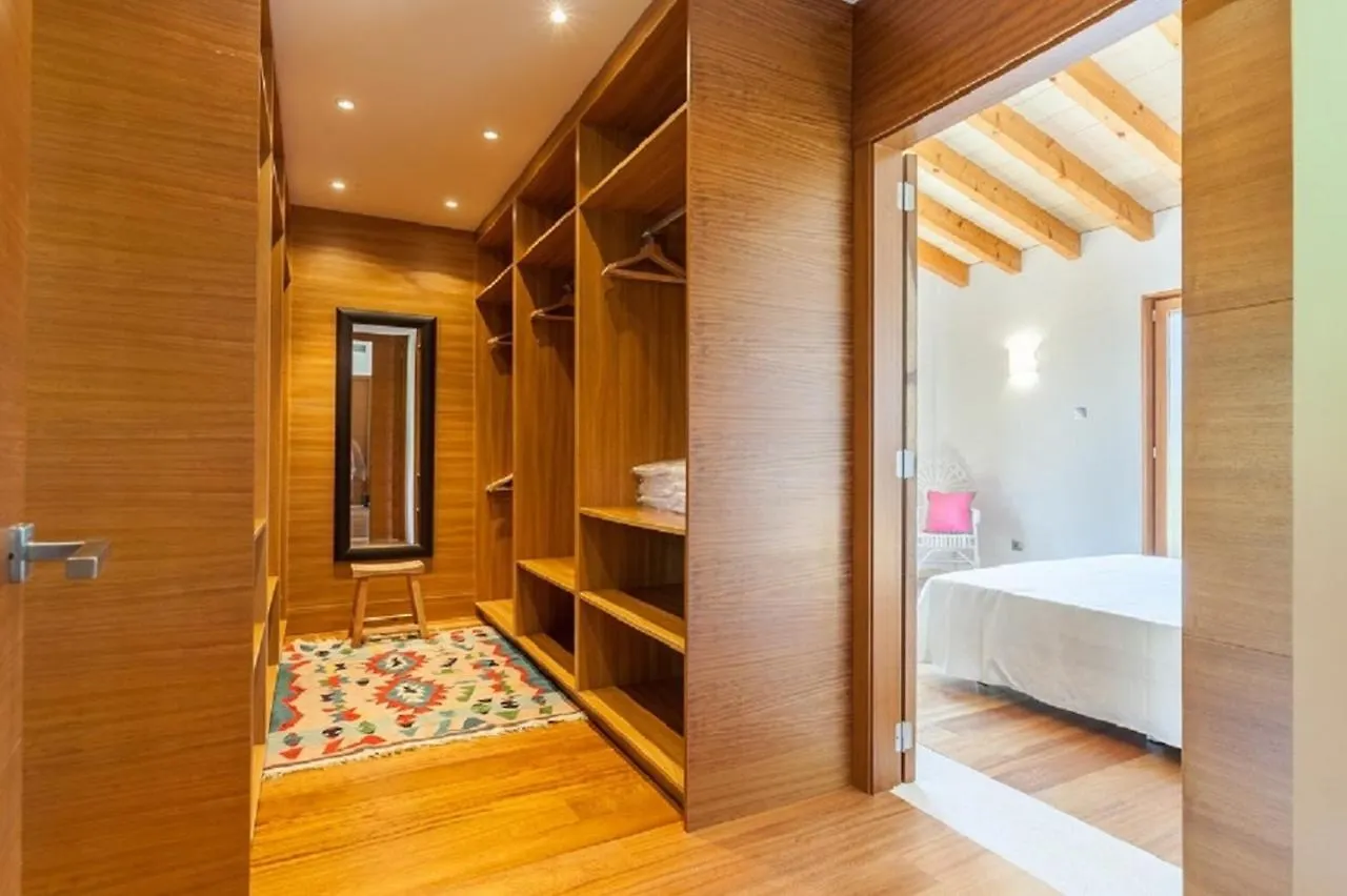 Villa Empaltada By Sealand Villas Selva